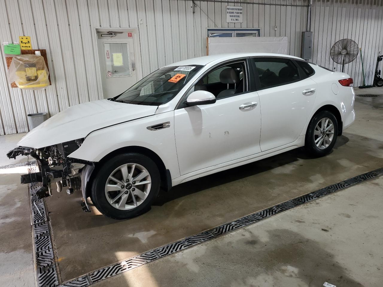 KIA OPTIMA LX