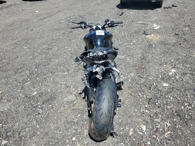 2018 TRIUMPH MOTORCYCLE STREET TRI SMTA464S8JT818228