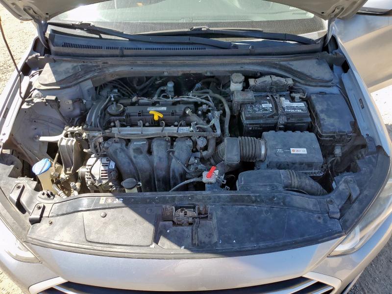 2017 HYUNDAI ELANTRA SE 5NPD84LFXHH015783