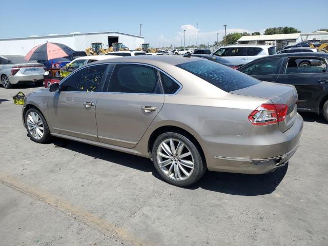 2015 VOLKSWAGEN PASSAT SE 1VWBV7A3XFC097692