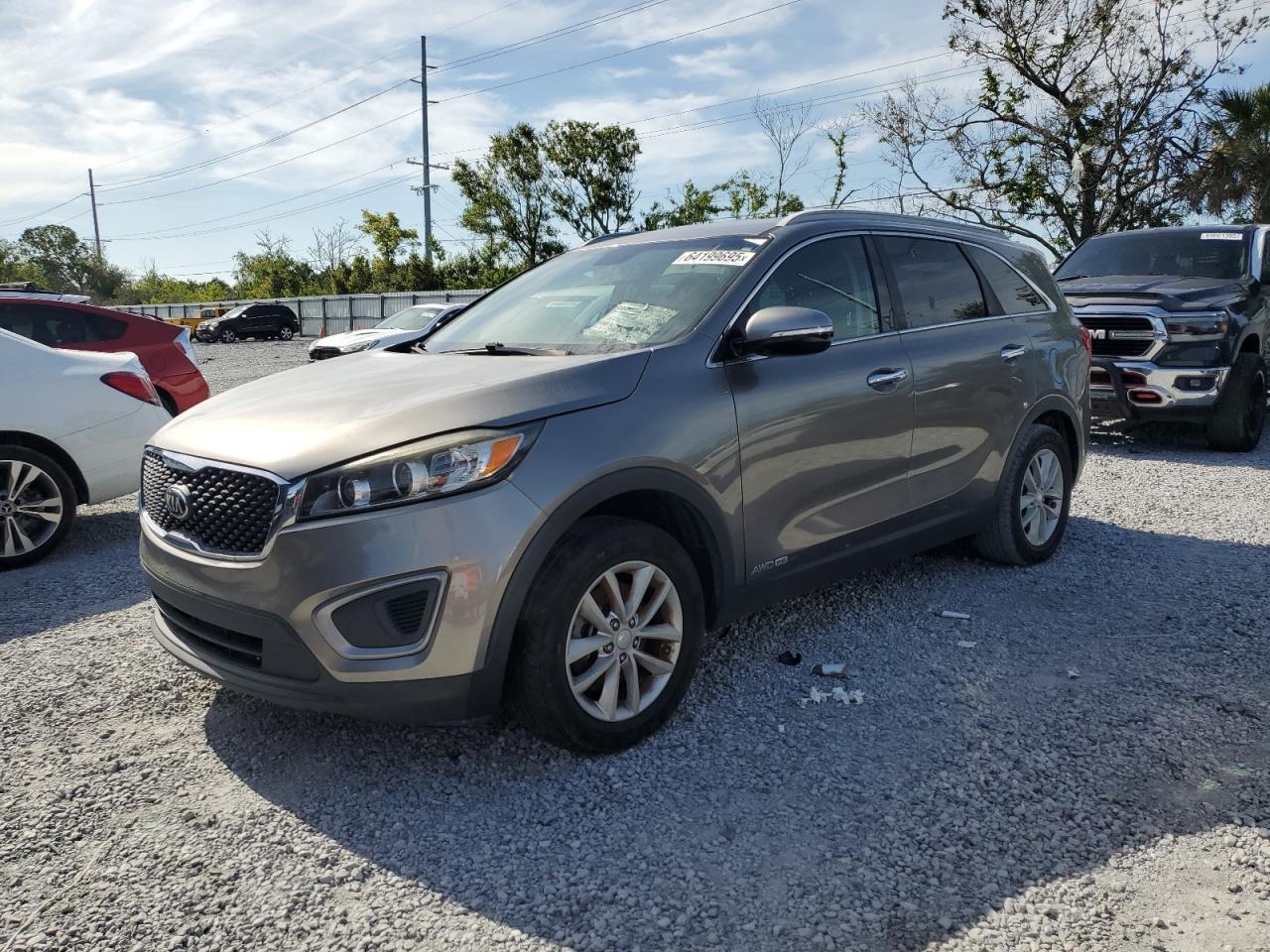 KIA SORENTO LX