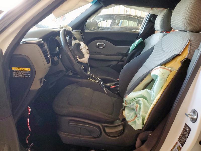 2016 KIA SOUL KNDJN2A22G7334985