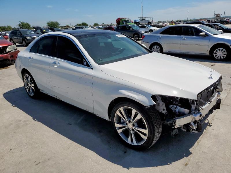 2016 MERCEDES-BENZ C 300 - 55SWF4JB8GU166700