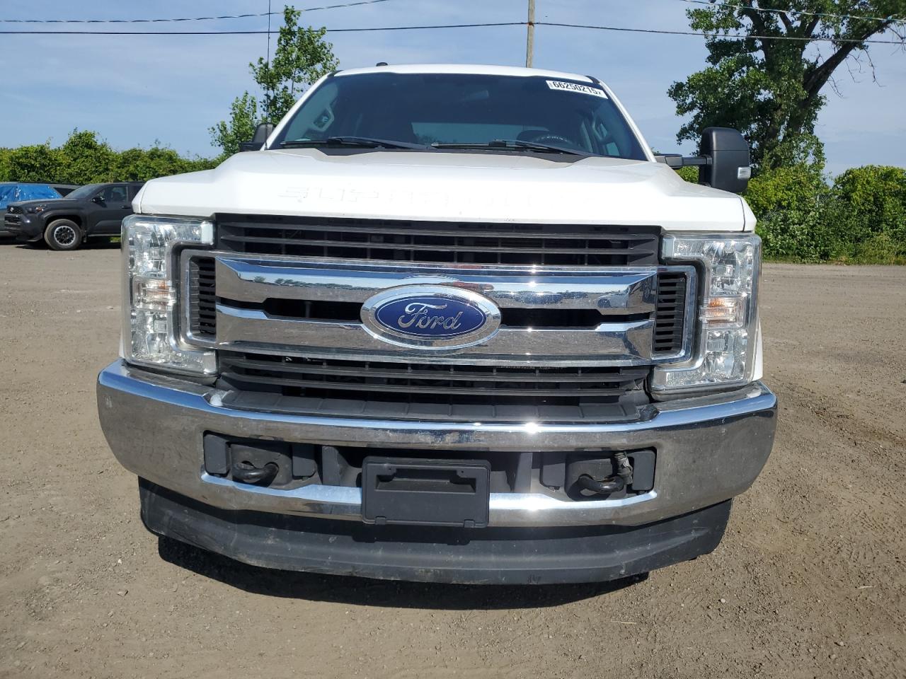 FORD F-350 SUPER DUTY