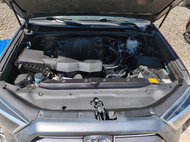 2020 TOYOTA 4RUNNER SR JTEBU5JR8L5777178