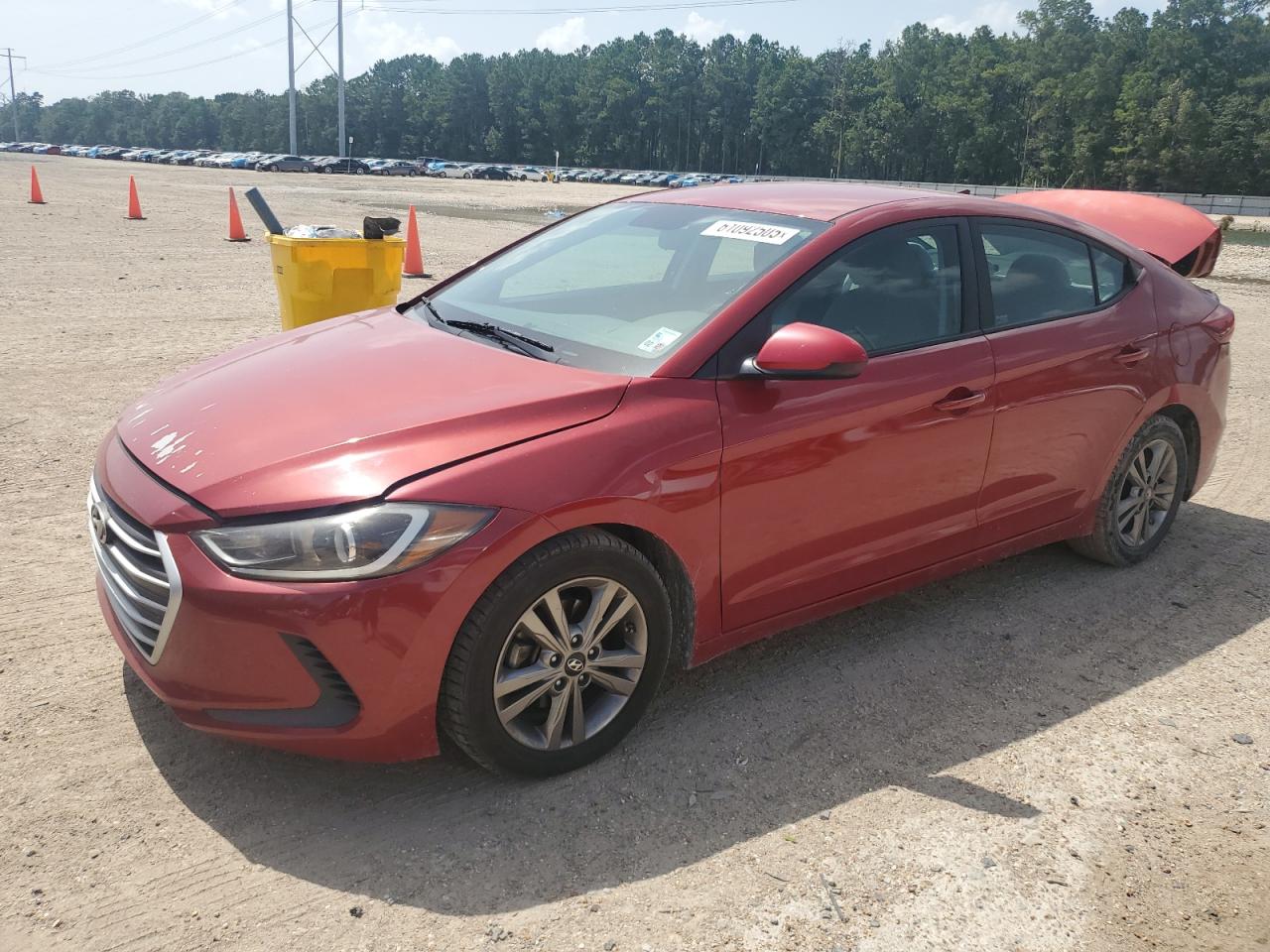 HYUNDAI ELANTRA SE