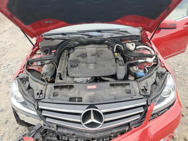 2014 MERCEDES-BENZ C 300 4MAT - WDDGF8ABXER309379