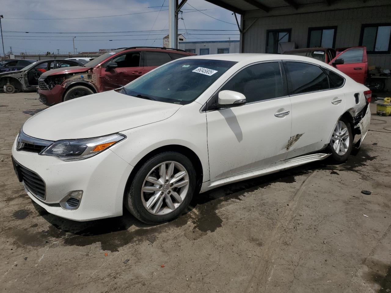 TOYOTA AVALON XLE