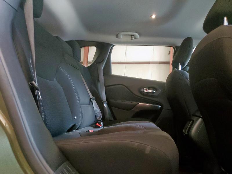 2019 JEEP CHEROKEE L 1C4PJLCB2KD269803