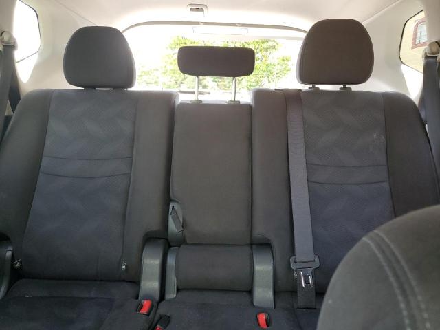 2015 NISSAN ROGUE S - KNMAT2MT3FP545864