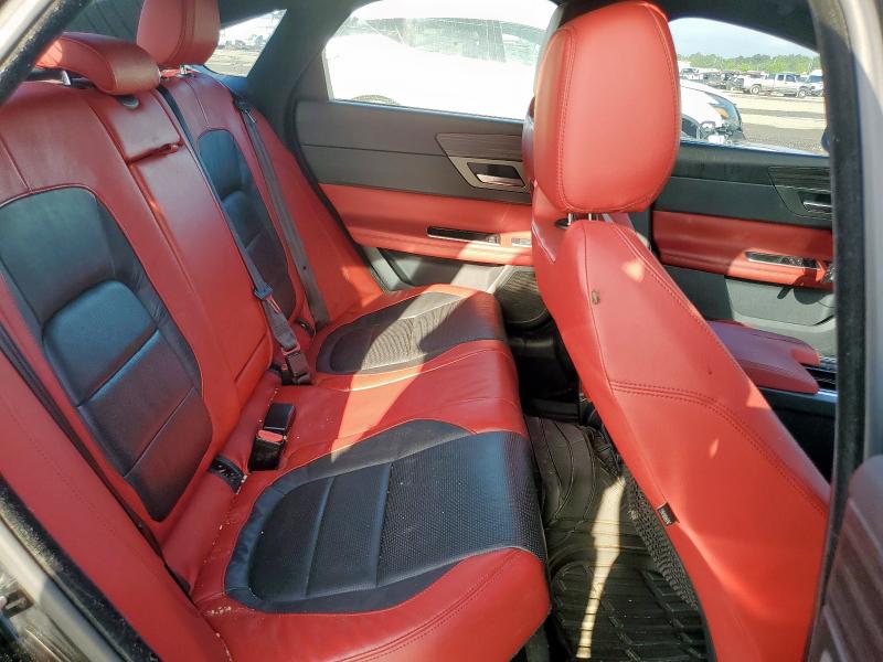 2016 JAGUAR XF S SAJBG4BV4GCY04333