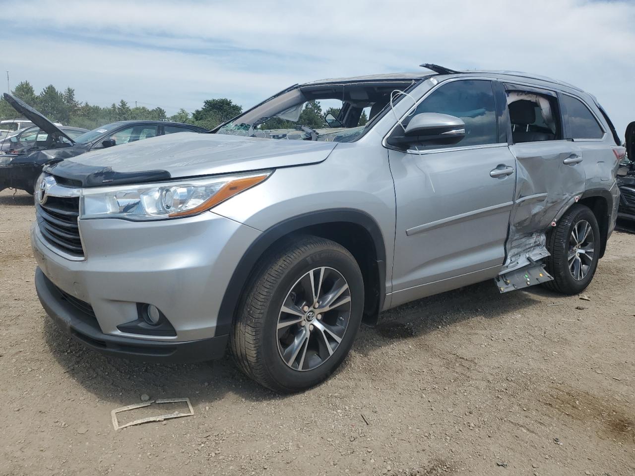 TOYOTA HIGHLANDER XLE