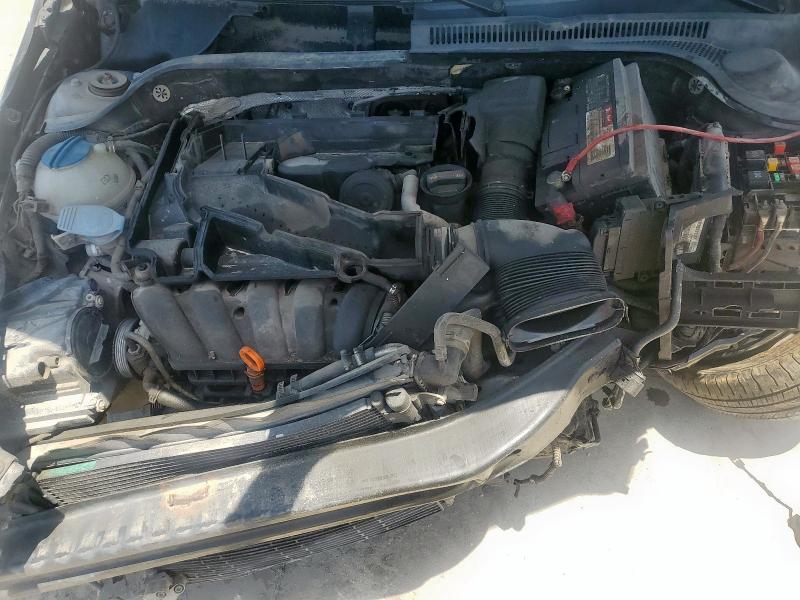2011 VOLKSWAGEN JETTA SE - 3VWDZ7AJ5BM026940