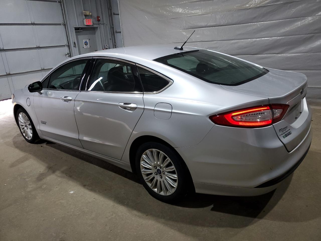 Ford Fusion se 2016