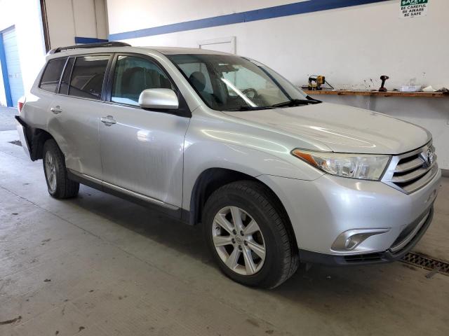 Vin: 5tdbk3eh3ds181066, lot: 63109755, toyota highlander base 20134