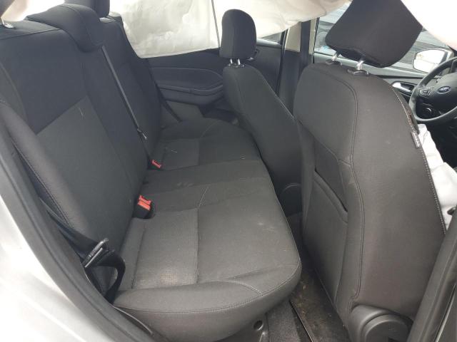 2016 FORD FOCUS SE 1FADP3F24GL405025