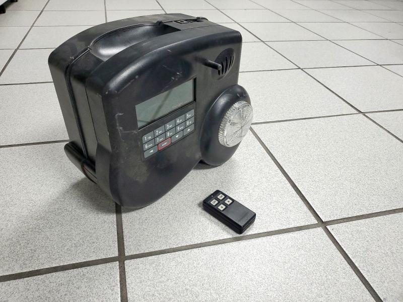 ala TATTLE TALE ALARM SYSTEM