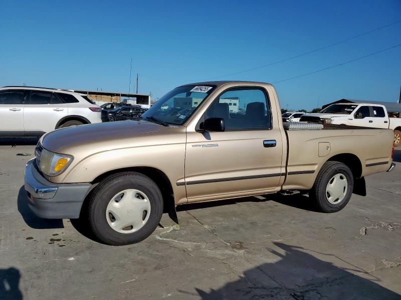 TOYOTA TACOMA