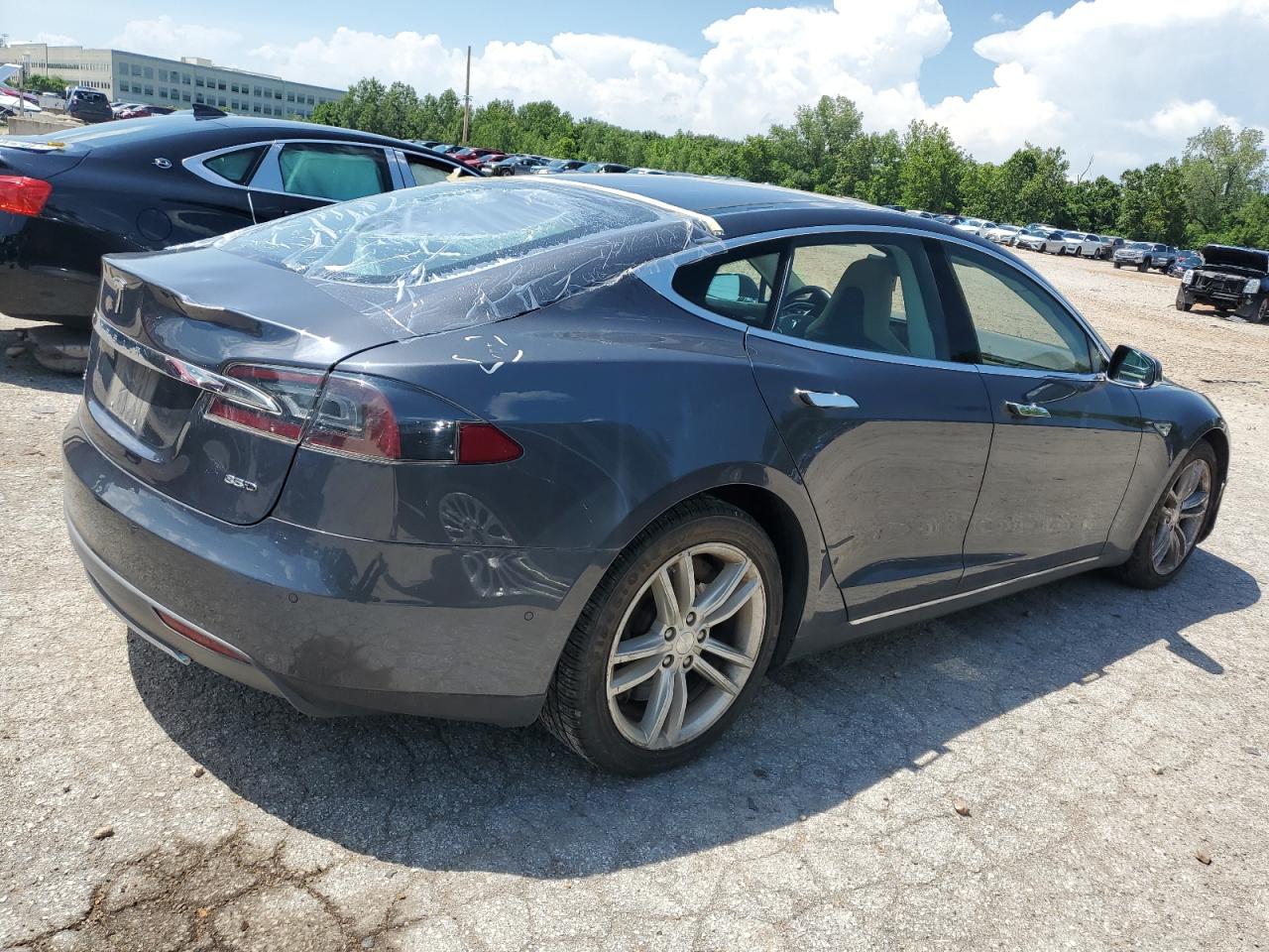TESLA MODEL S 85D