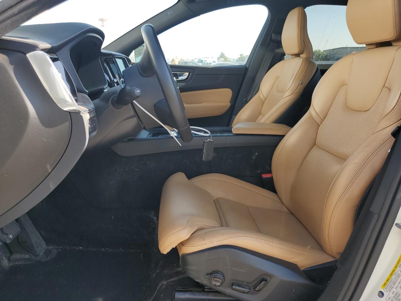 VOLVO XC60 T8 RECHARGE INSCRIPTION