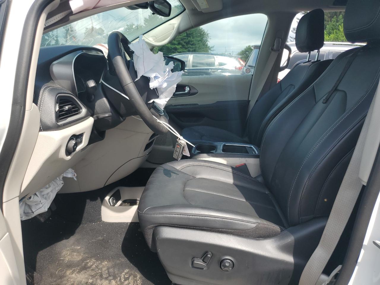 CHRYSLER PACIFICA HYBRID SELECT