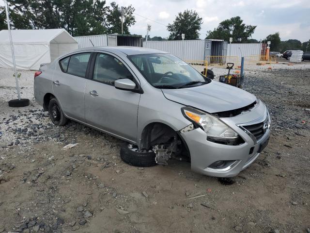 2018 NISSAN VERSA S 3N1CN7AP1JL844977