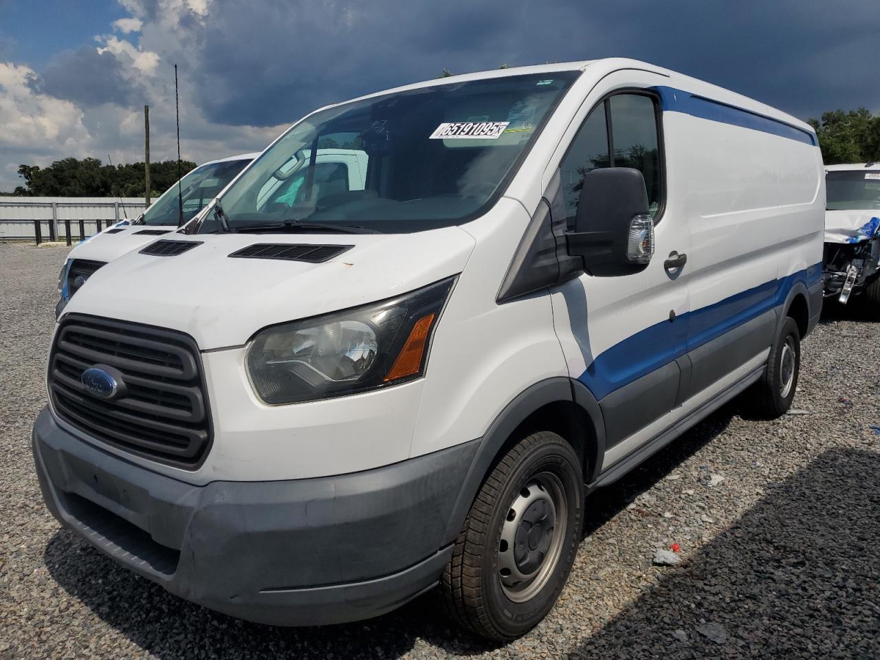 FORD TRANSIT T-250