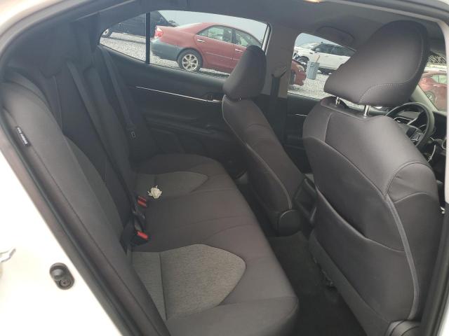 2021 TOYOTA CAMRY LE 4T1C11AK8MU472697