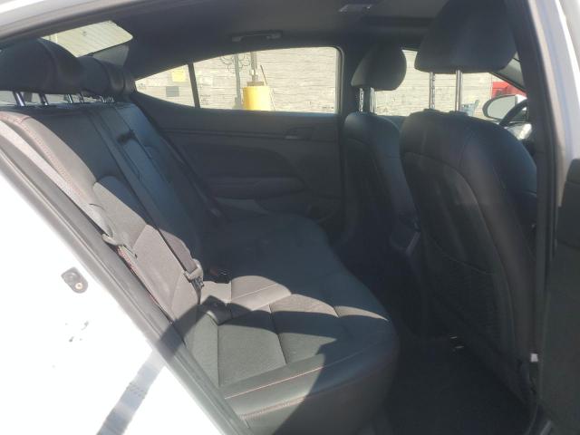 2018 HYUNDAI ELANTRA SP KMHD04LB1JU573548