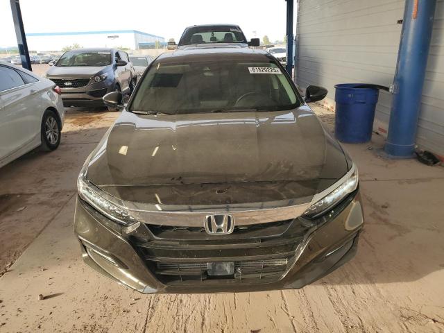 2018 HONDA ACCORD TOU 1HGCV1F95JA084498