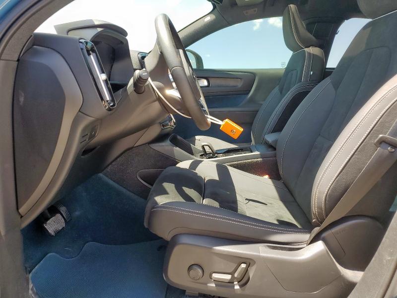2023 VOLVO C40 RECHAR - YV4ED3GM5P2031888