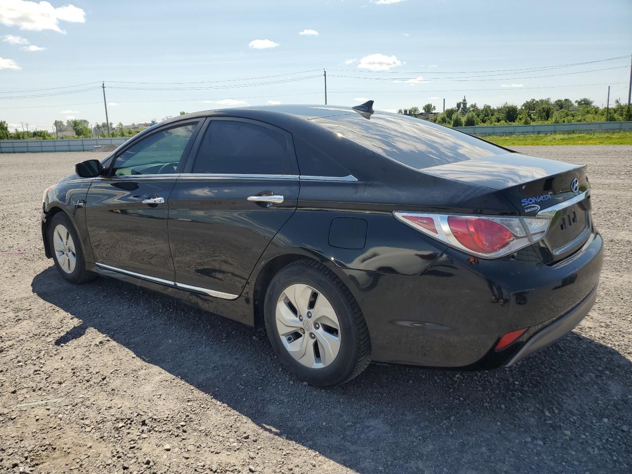 HYUNDAI SONATA HYBRID