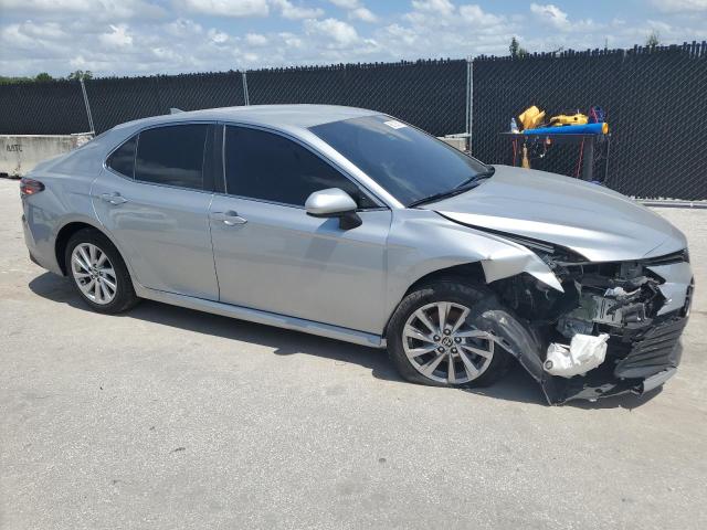 2021 TOYOTA CAMRY LE 4T1C11AK2MU492914