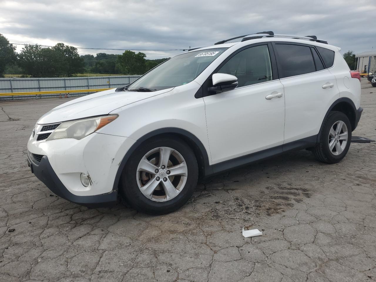 TOYOTA RAV4 XLE