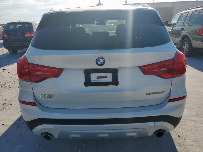 2019 BMW X3 SDRIVE3 5UXTR7C5XKLF33625