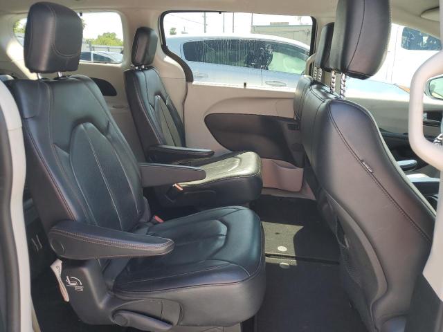 2019 CHRYSLER PACIFICA T 2C4RC1BG5KR561088