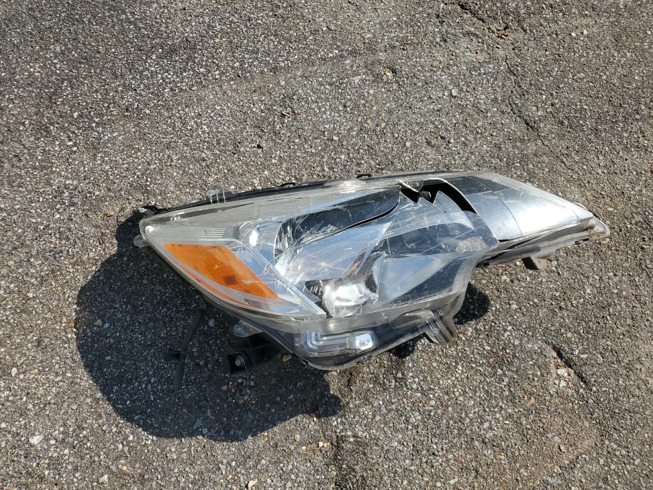 MITSUBISHI MIRAGE ES