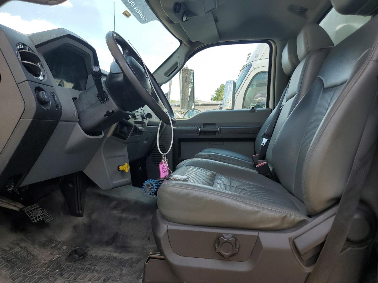 FORD F650 SUPER DUTY