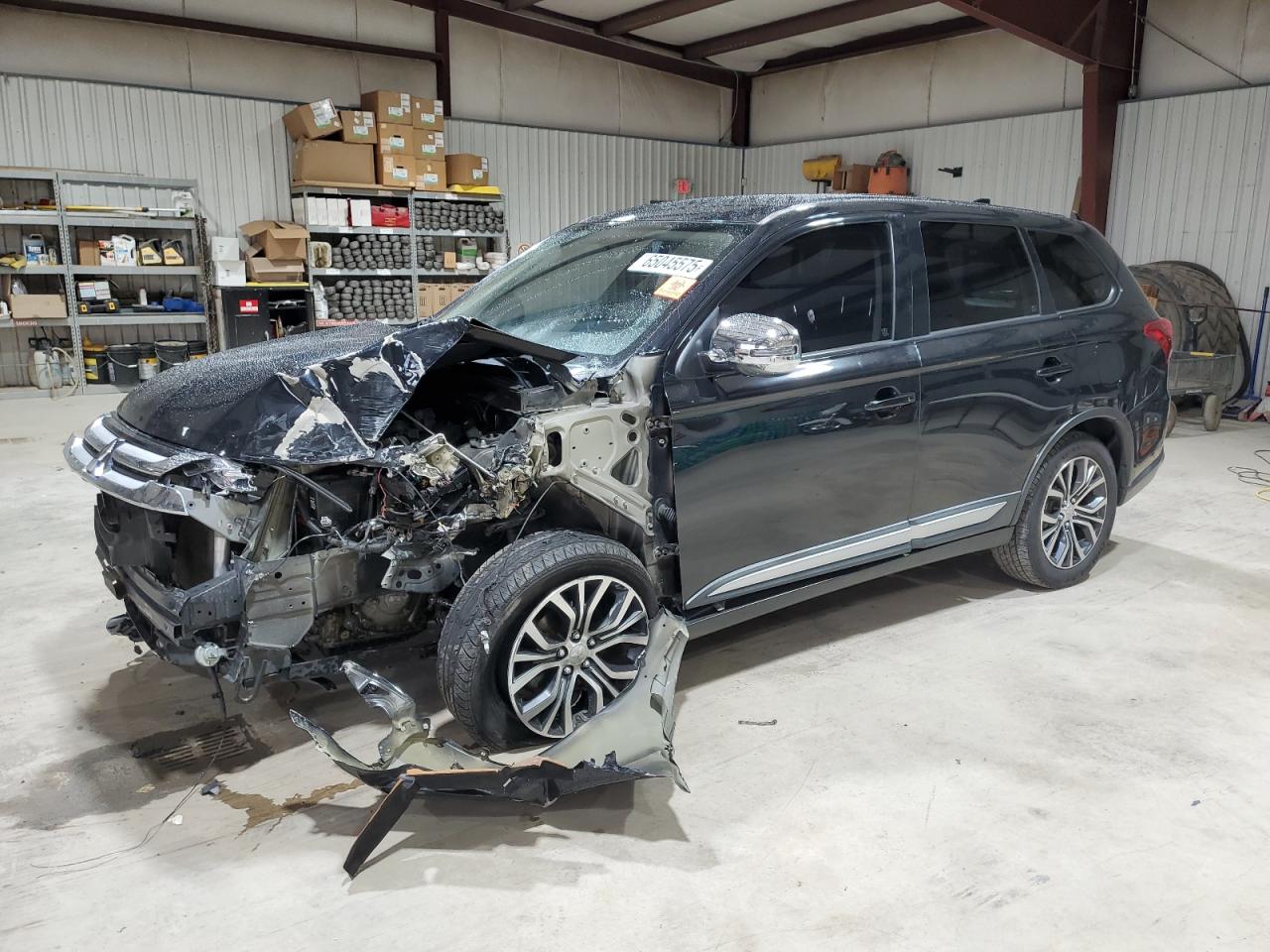 MITSUBISHI OUTLANDER SE