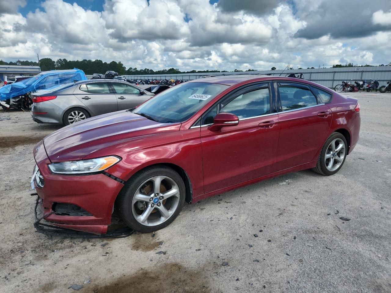FORD FUSION SE