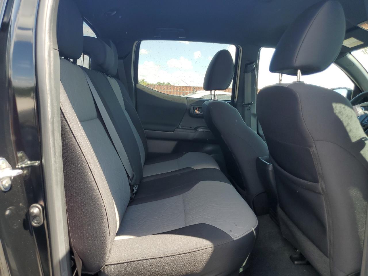 TOYOTA TACOMA DOUBLE CAB