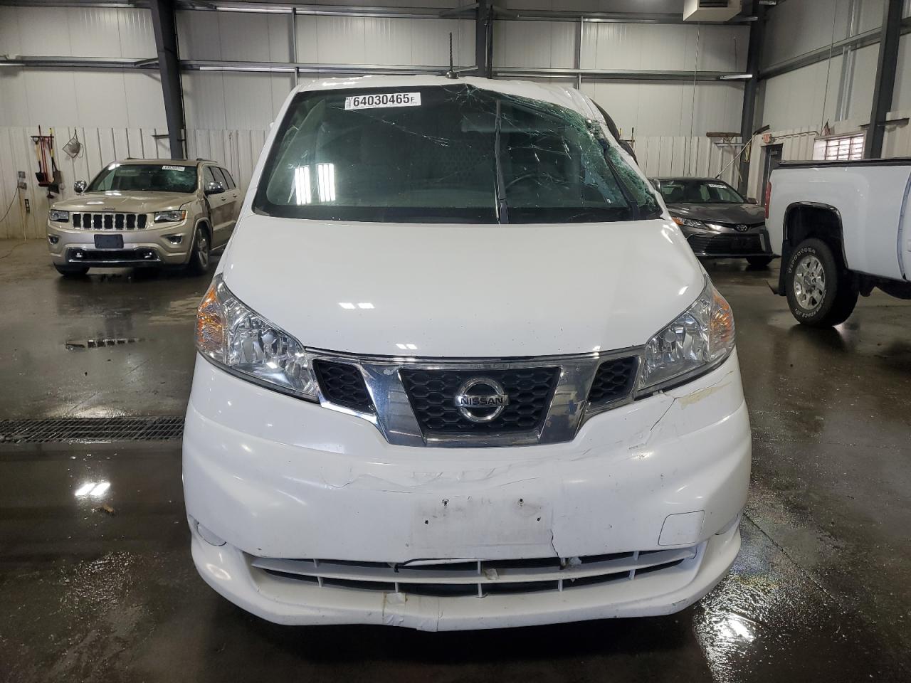 NISSAN NV200 2.5S