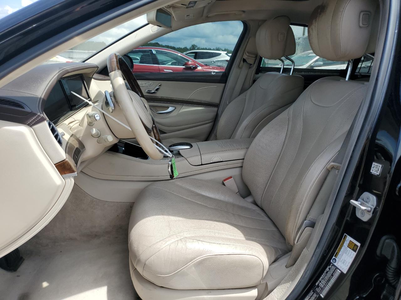 MERCEDES-BENZ S-CLASS 550