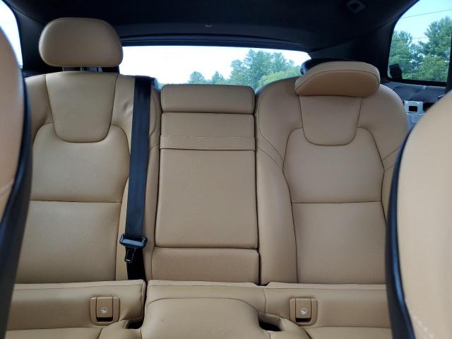 2018 VOLVO XC60 T5 MOMENTUM YV4102RK5J1025831