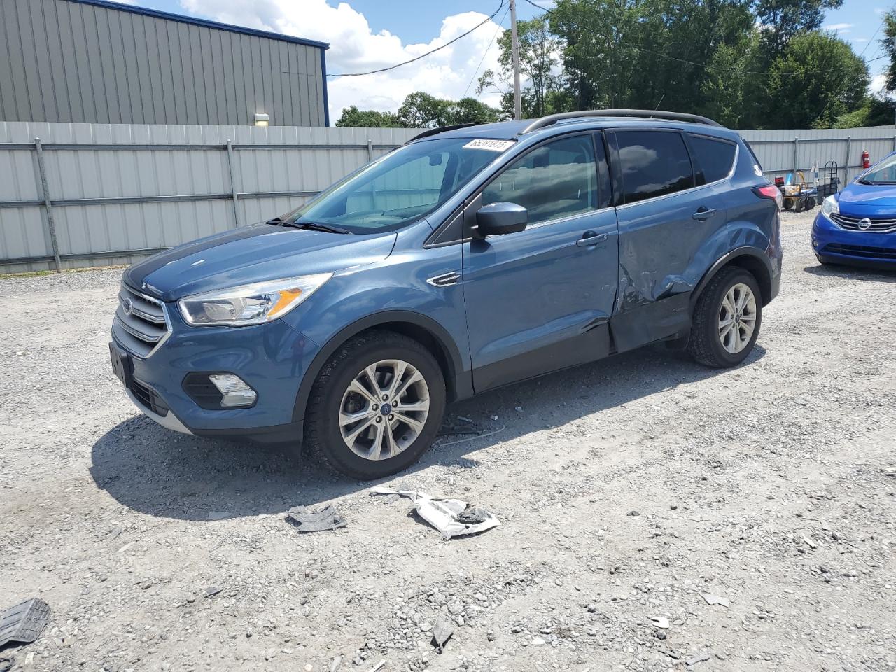 FORD ESCAPE SE