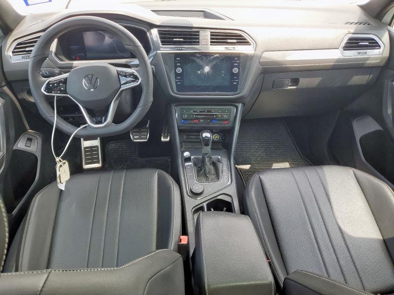2022 VOLKSWAGEN TIGUAN SE 3VV8B7AX0NM070833