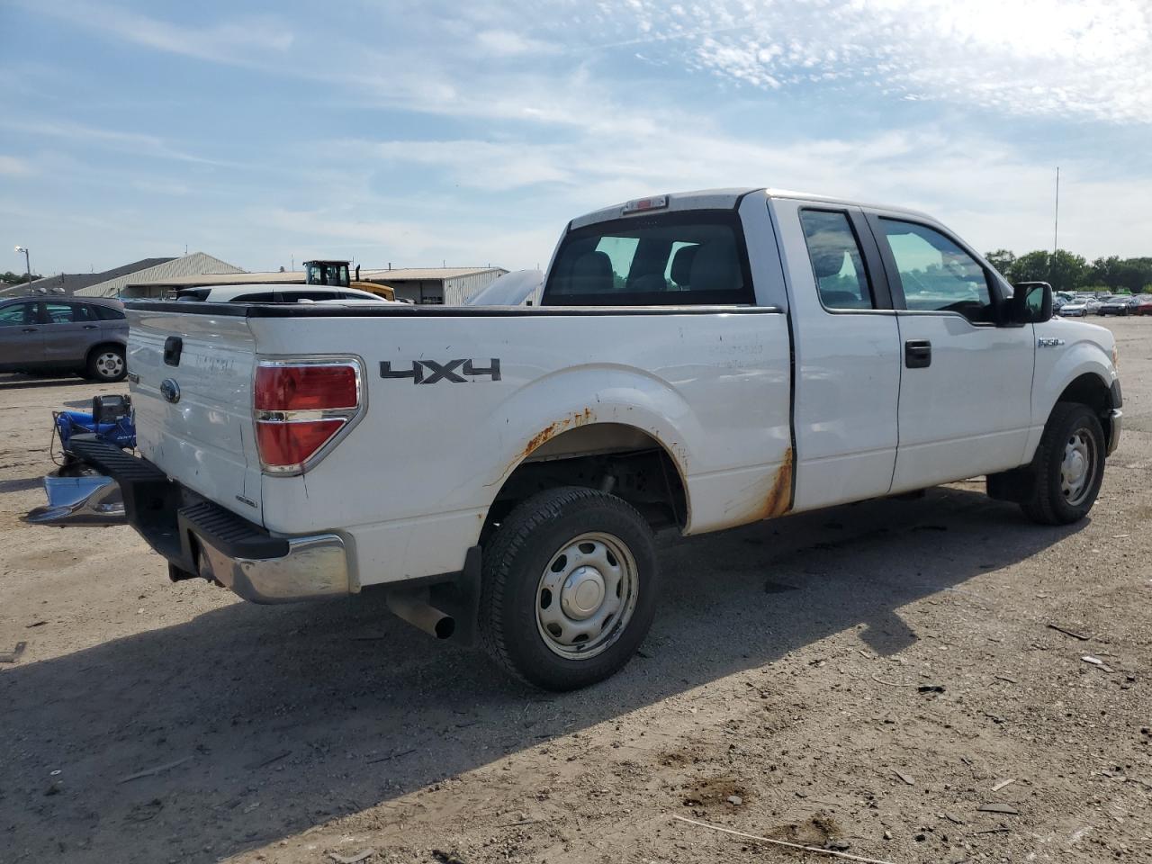 FORD F-150 SUPER CAB