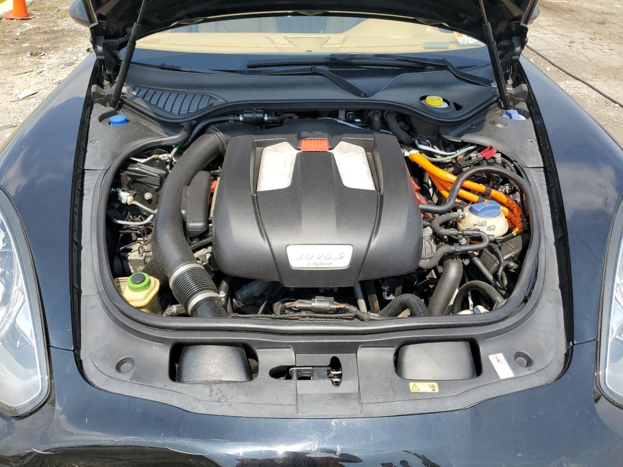 PORSCHE PANAMERA S HYBRID