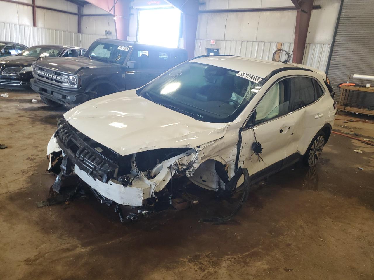 FORD ESCAPE TITANIUM