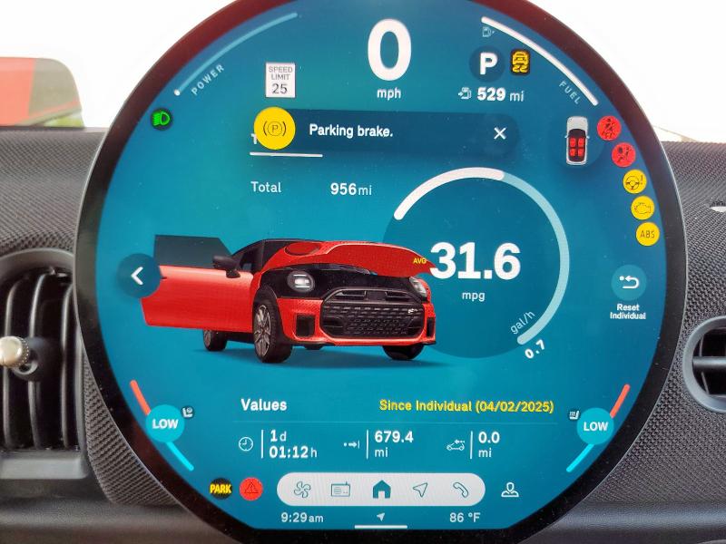 2025 MINI COOPER JOH WMW33GD06S2X08717